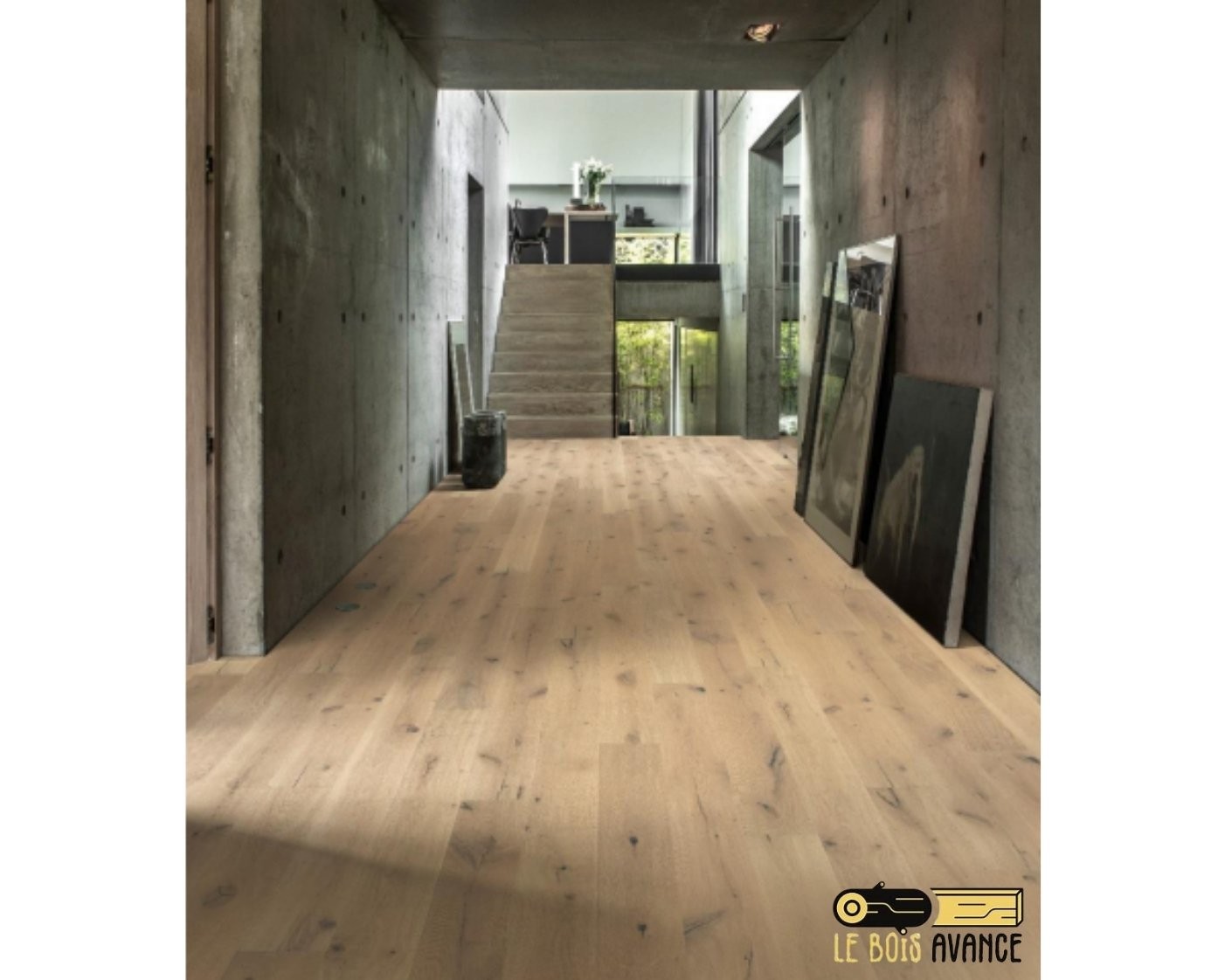 parquet oro posé dans couloir